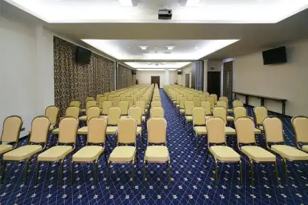 Residence & Club - 11