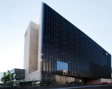 Reina Petronila - 0