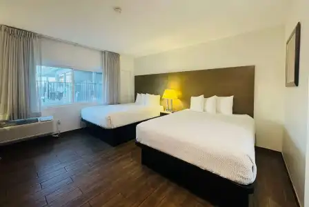 Ramada by Wyndham San Diego Airport - 5