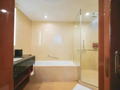 Ramada Plaza by Wyndham Shanghai Pudong Airport - 23