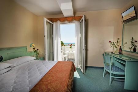 SALUS Smart & Chic - 1