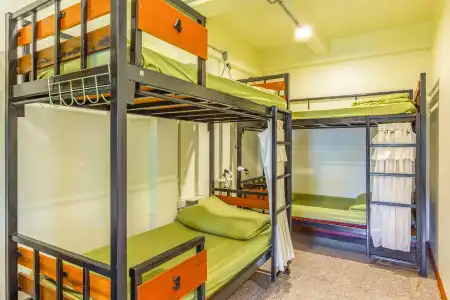 OYO 928 Leaf Hostel - 42