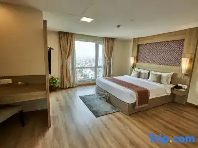 Crowne Imperial - 65