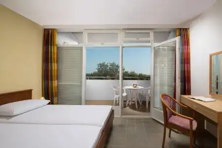 Lanterna Resort - 3
