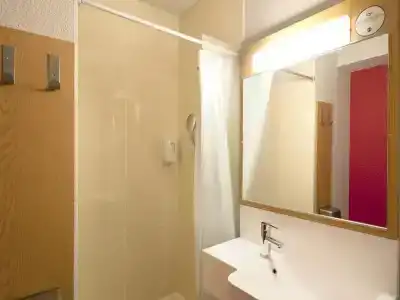 B&B Grenoble Centre Alpexpo - 31