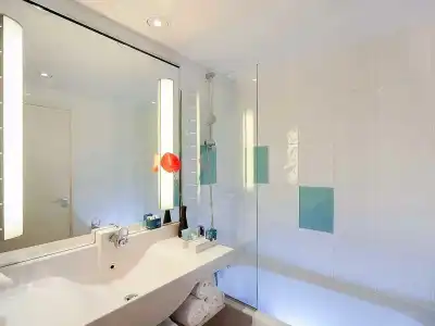 Novotel Paris Vaugirard Montparnasse - 10