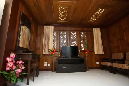 Chang Siam Inn - 13