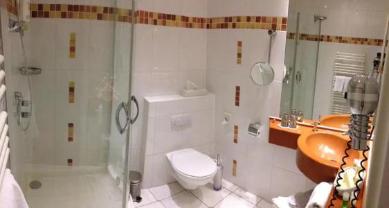 am Schloss Aurich - 17