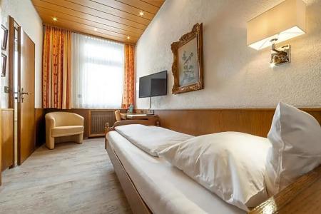 AAAAwelt Kübler - 19