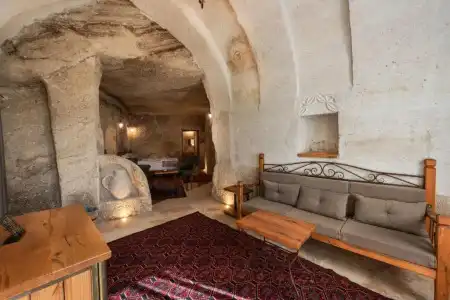 Sarnich Cave Suites - 130
