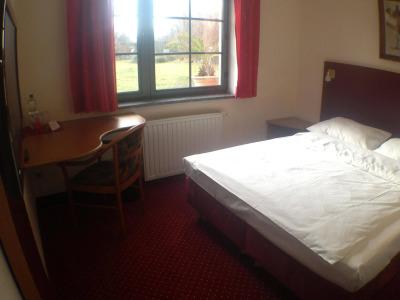 West an der Sächsischen Weinstrasse - 2