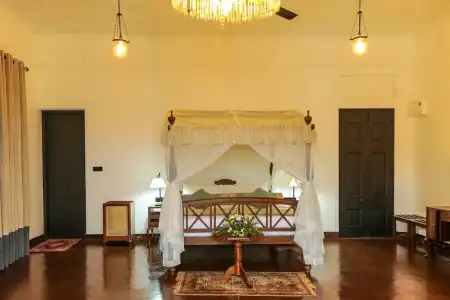 Castle Hill Bungalow Boutique - 35