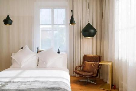 B2 Boutique + Spa - 46