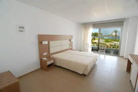 Royal Bay - 27