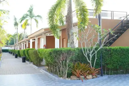 IP Plus Resort Chanthaburia - Halal - 99