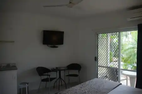Best Western Colonial Palms Motor Inn - 33