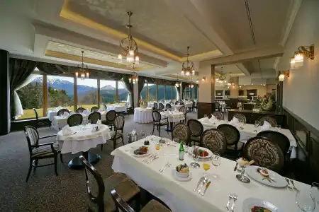 Residence & Club - 21