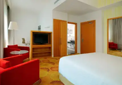 Courtyard by Marriott Budapest City Center - 36