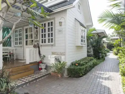 At Residence Suvarnabhumi - 24