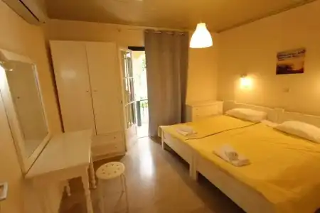 Avra Paradise Aparthotel - 42
