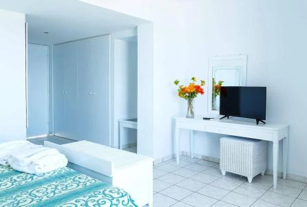 Dodeca Sea Resort by Forums - 2