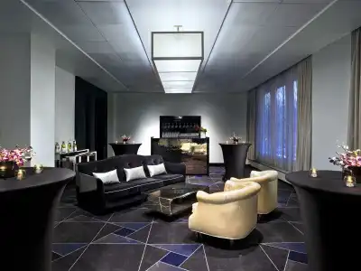 W Minneapolis - The Foshay - 12