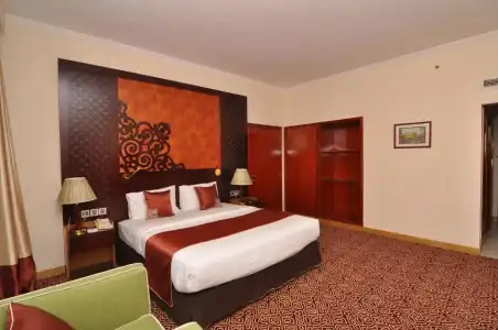Dubai Grand by Fortune - 7