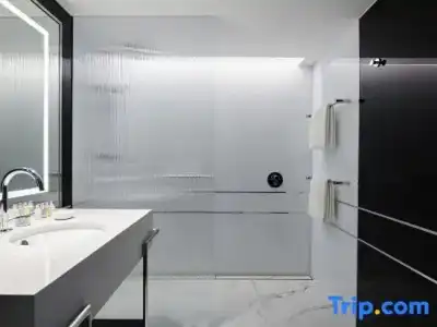 The Royce - 69