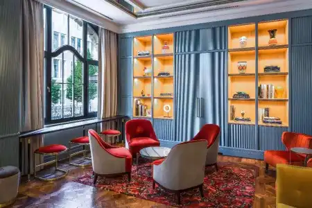 LUME Boutique, Autograph Collection - 15