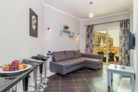 Royal Beach Serviced Apartments - 21
