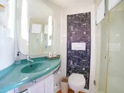 ibis Chengdu Kehua - 30