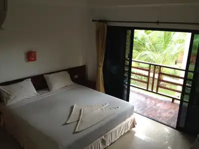 Noble House Beach Resort - 2
