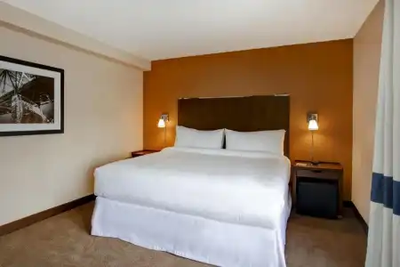 Four Points By Sheraton Peoria - 90