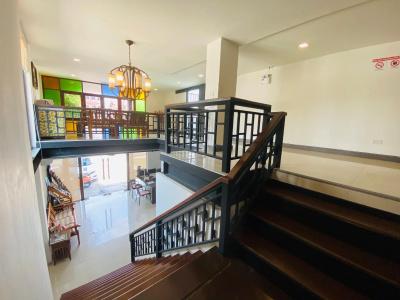 C Boutique and Comfort - 9