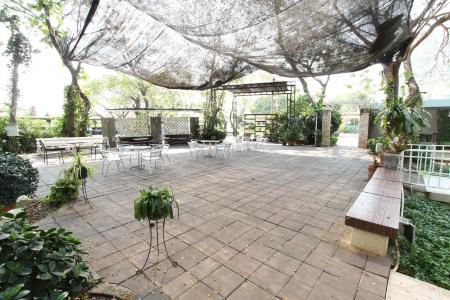 Rattana Park - 19