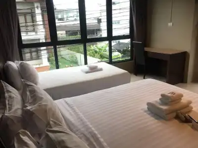 Wsotel and Serviced Apartment - 35