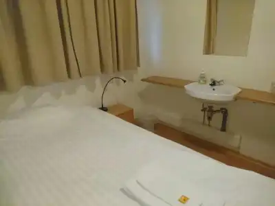 Alba Guesthouse - 16
