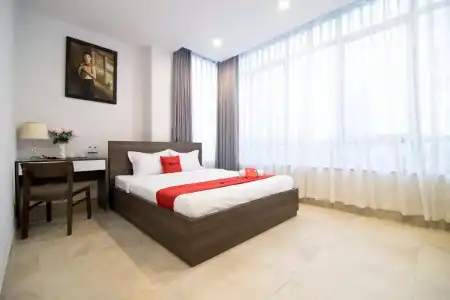 RedDoorz Premium near Hang Xanh - 17