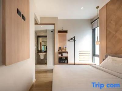Shan Villas Sukhumvit - 411