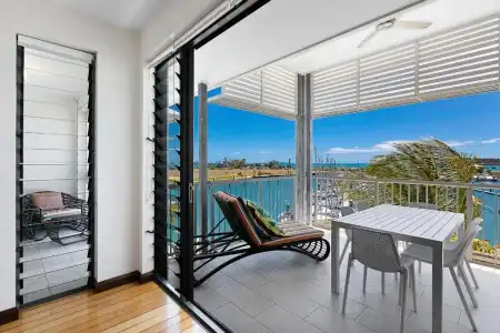 The Boathouse Apartments - 28