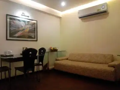 Metro Palace Mini-hotel - 42