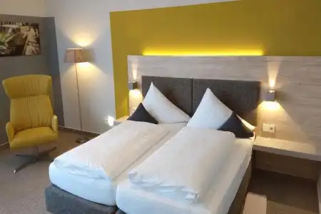 Burgstadt-Hotel - 0