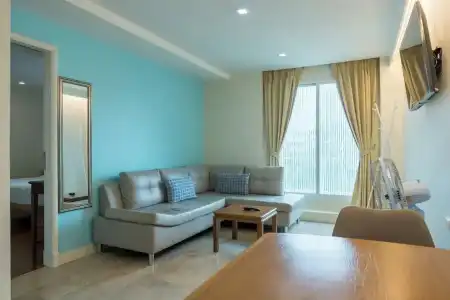 Sabai Sathorn - 59