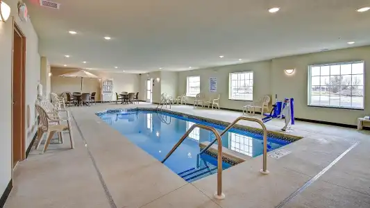 Cobblestone & Suites – Pulaski/Green Bay - 17