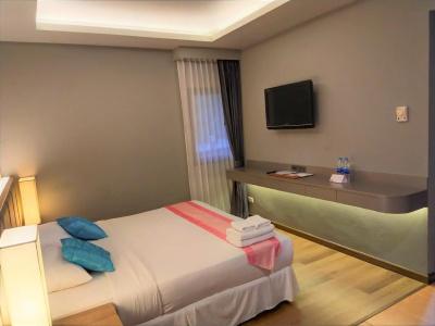 Chang Buri Resort & Koh Chang Hillside - 5