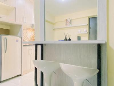 The London Living Apartment at Kebagusan City - 14