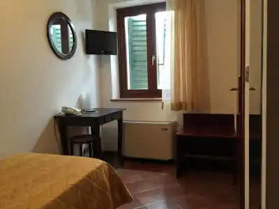 Alla Città di Trieste - 13