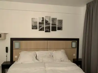 Hôtel De Bordeaux - 18