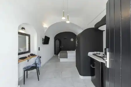 Pearl of Caldera Oia Boutique - 77