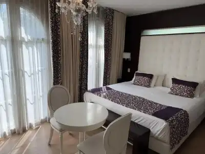 Purobaires Boutique - 280